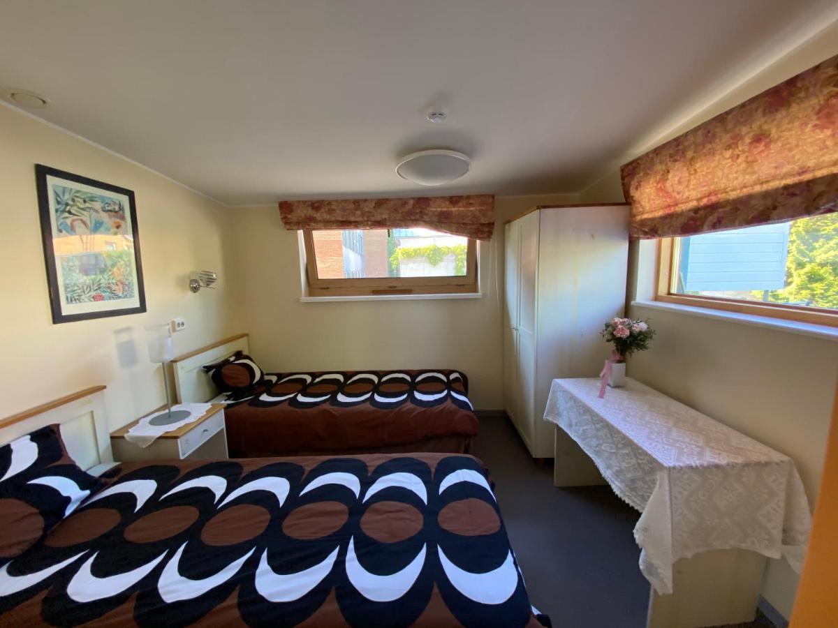 Villa Meri Apartments Пярну Екстер'єр фото