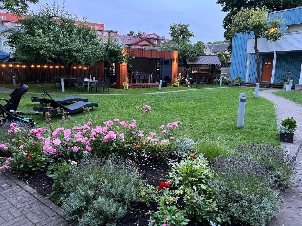 Villa Meri Apartments Пярну Екстер'єр фото
