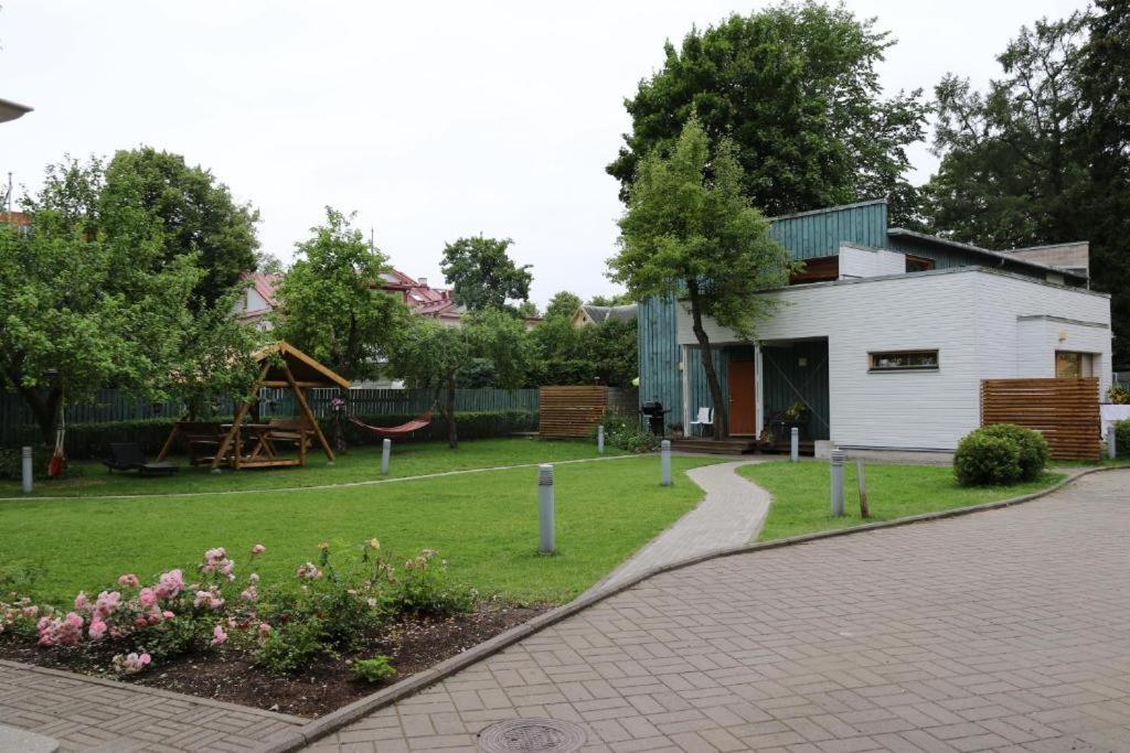 Villa Meri Apartments Пярну Екстер'єр фото