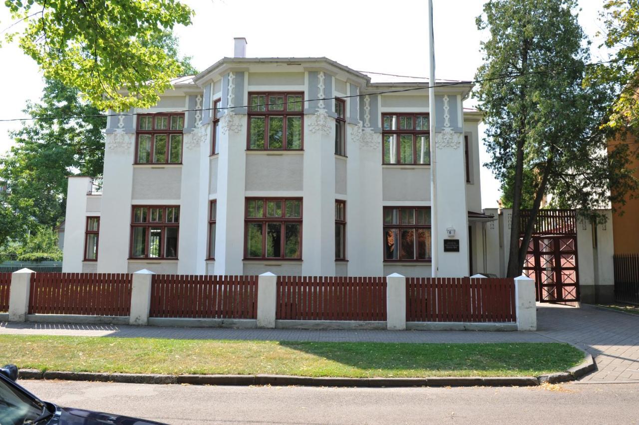 Villa Meri Apartments Пярну Екстер'єр фото